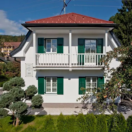 Holiday home Kleine Gartenvilla *
