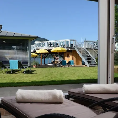 Kleine Gartenvilla Holiday home