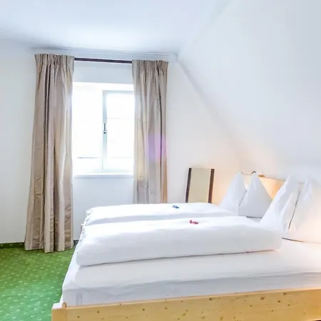 Kleine Gartenvilla Pörtschach am Wörthersee