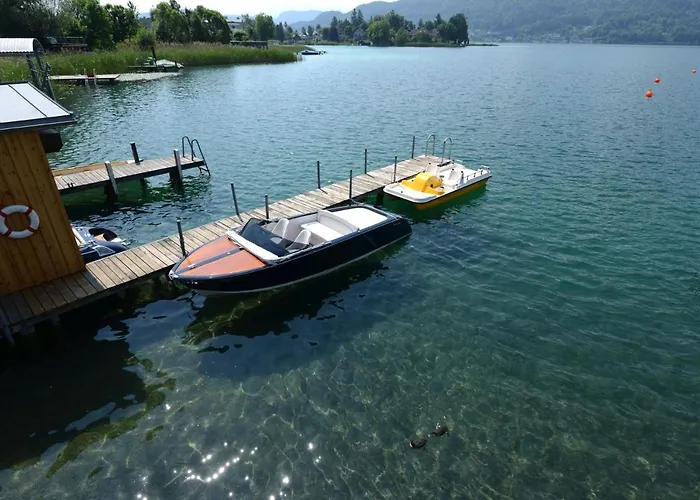 Dom wakacyjny Kleine Gartenvilla Pörtschach am Wörthersee