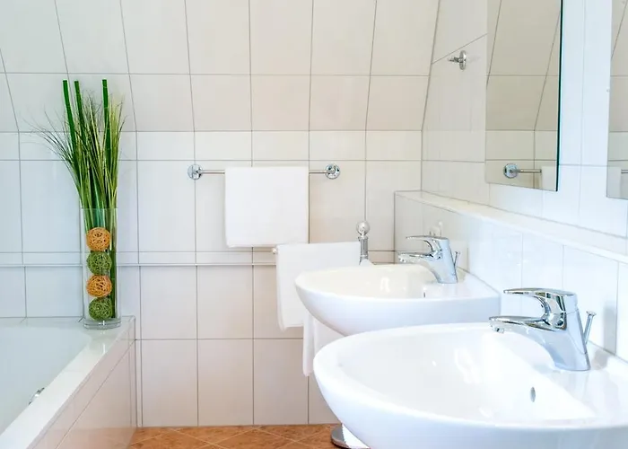 Kleine Gartenvilla Semesterbostad